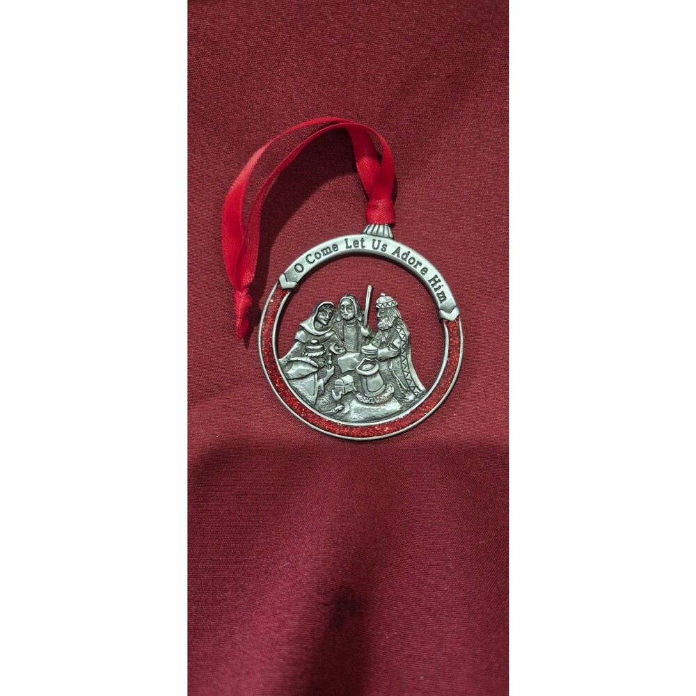 CTA NATIVITY SCENE  Metal Hanging  Ornament  with 3 Wise Men  2.25"D Red Sparkle